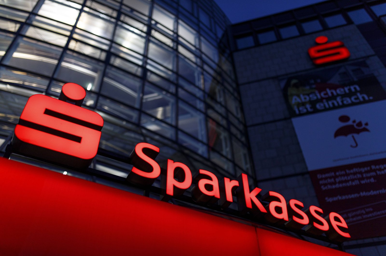 Sparkasse erlaubt jetzt Echtzeit-Überweisungen - Futurezone