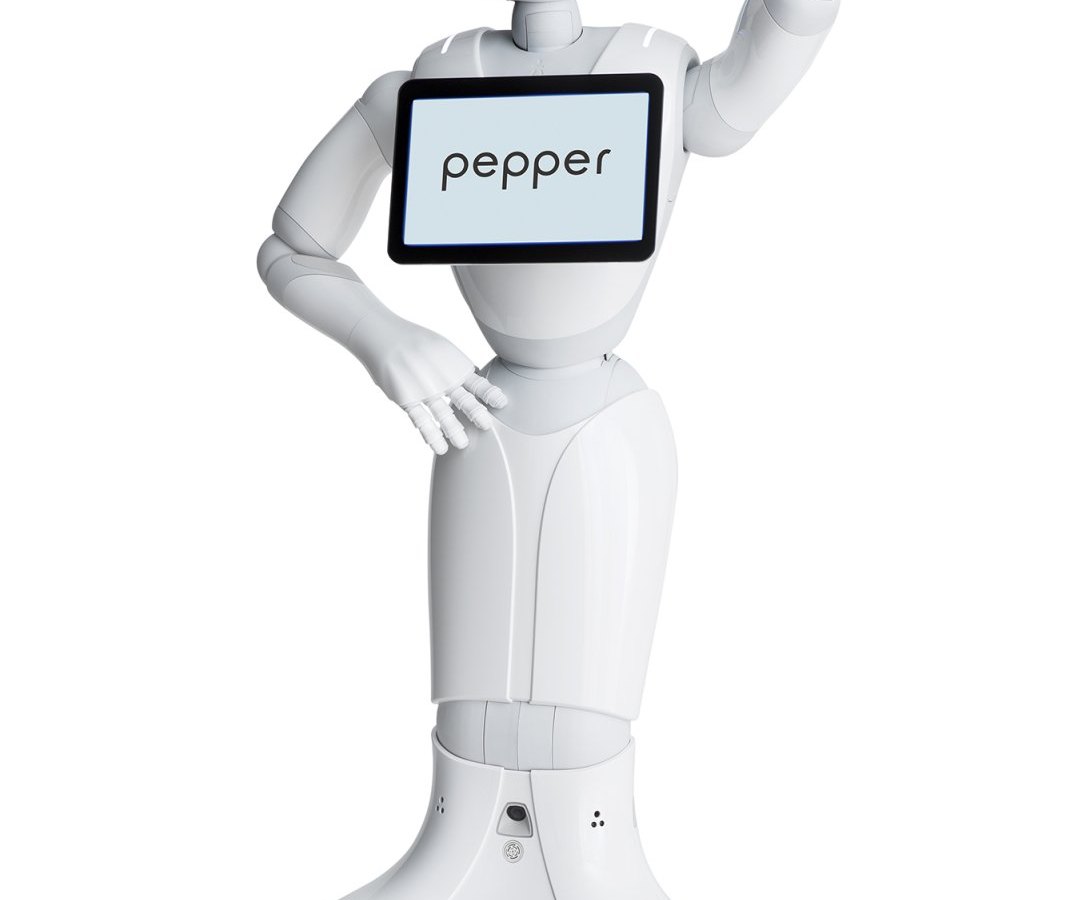 Roboter Pepper salutiert