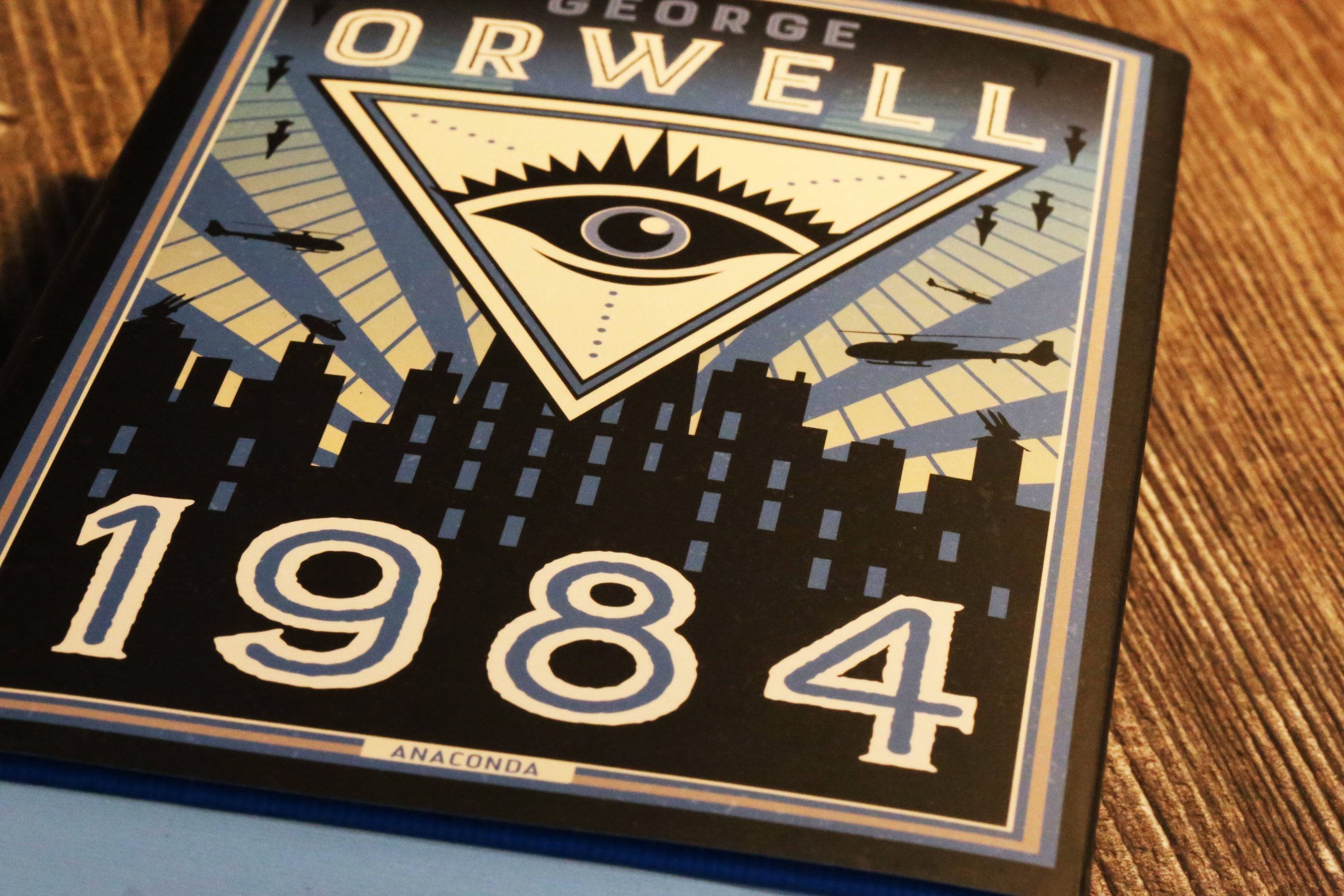 George Orwells 1984 Vs Heute Diese Hnlichkeiten Erschrecken   Orwell Imago Images U. J. Alexander Scaled 