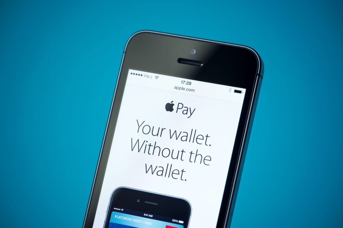 Apple Pay auf einem Smartphone.