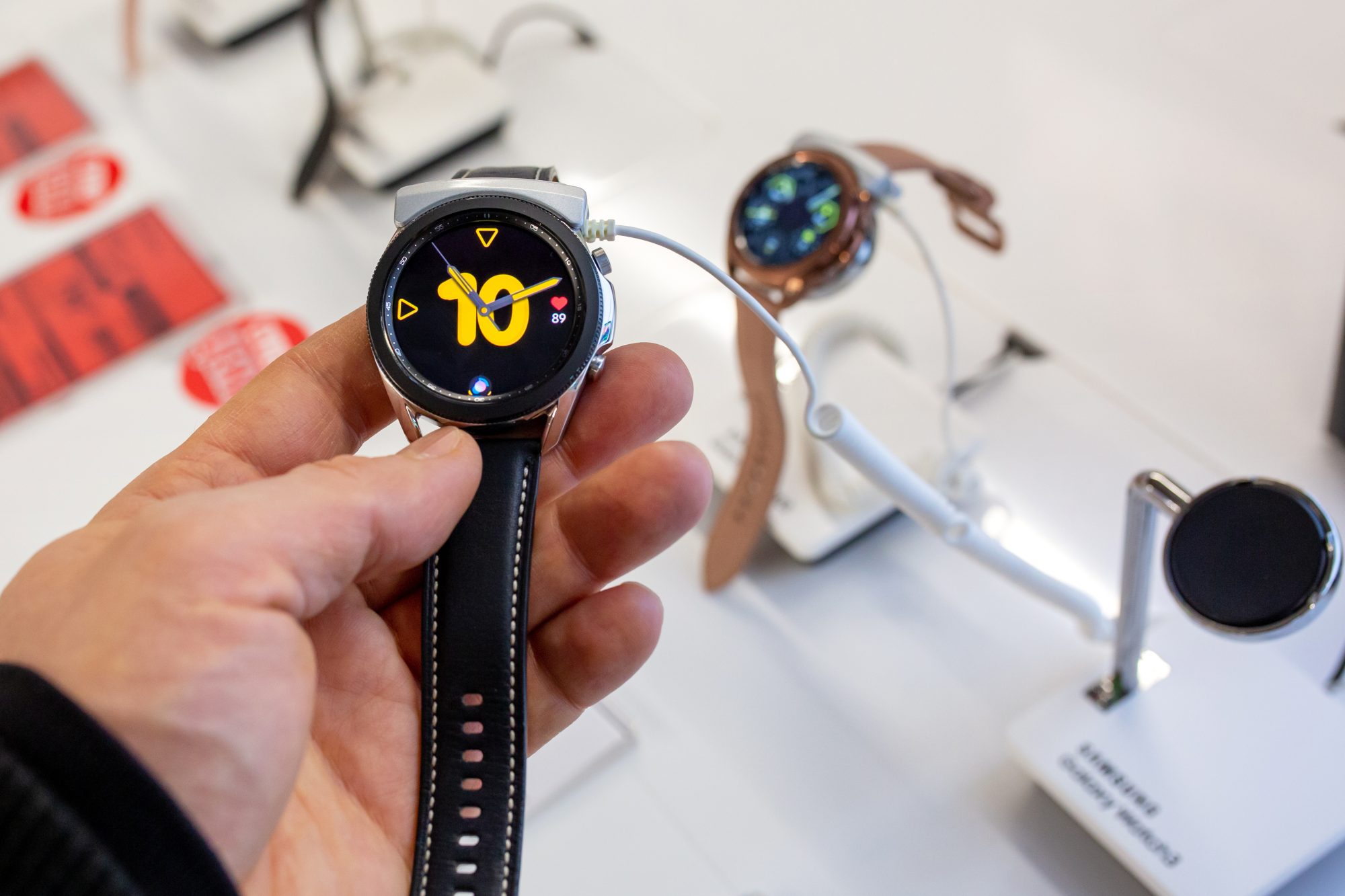 Samsung watch wearable sales