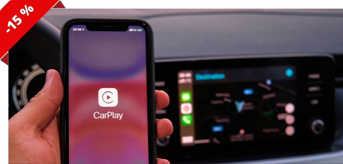 Apple CarPlay-Logo auf einem Smartphone